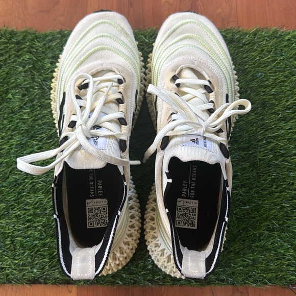Adidas Women’s 4DFWD x Parley Athletic Running Shoes - Picture 5 of 10